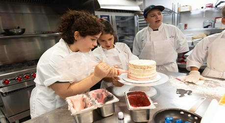 Baking Training Courses in the United States: Turning a Hobby into a Sweet Career
